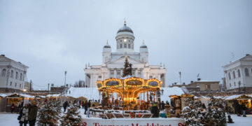 GLÖGITILAISUUS 18.12. klo 17.00-18.00 TUOMAAN MARKKINOILLA SENAATINTORILLA